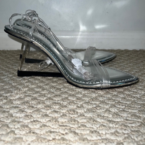 GOOD AMERICAN Silver wedge SIZE: 8 - Picture 7 of 7